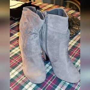 Elegant Gray Suede Ankle Booties